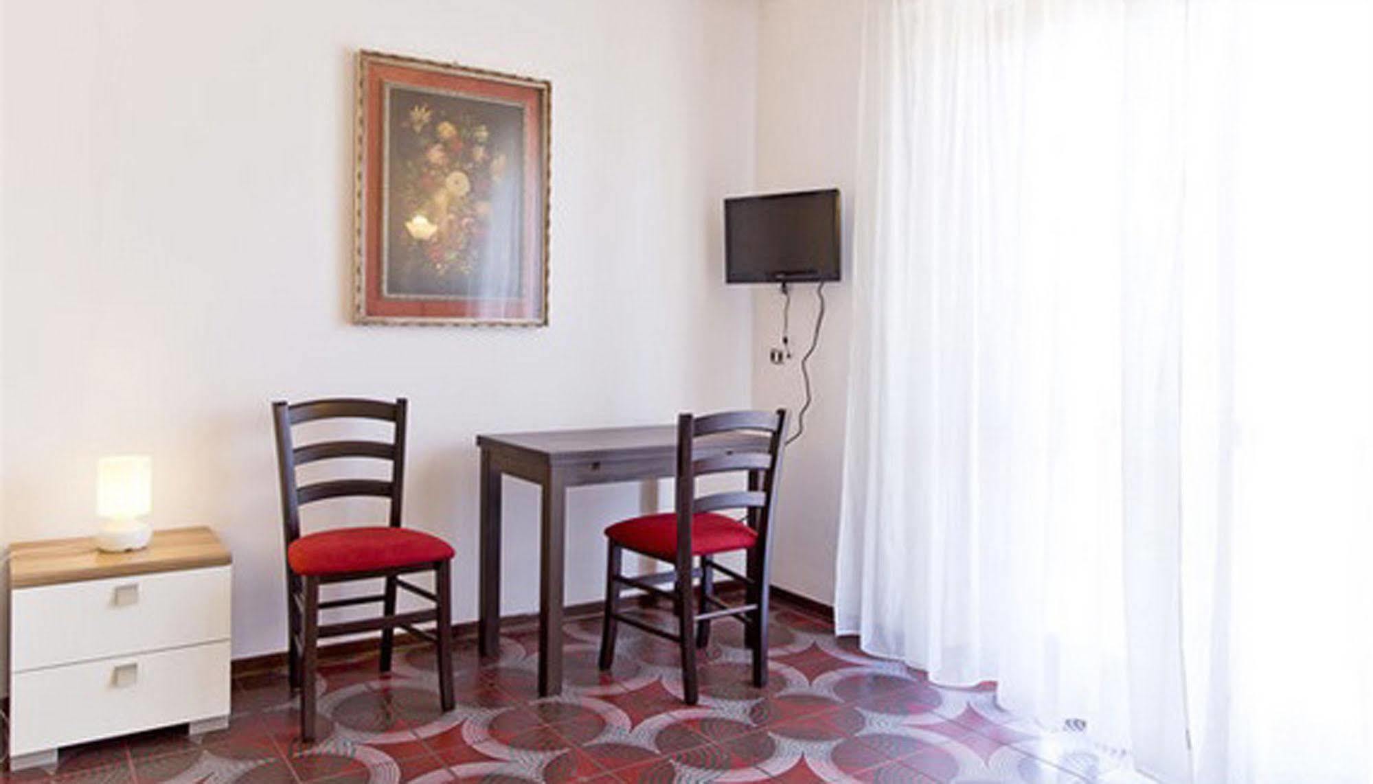 Residenza Paola Hotel Palermo Exterior photo
